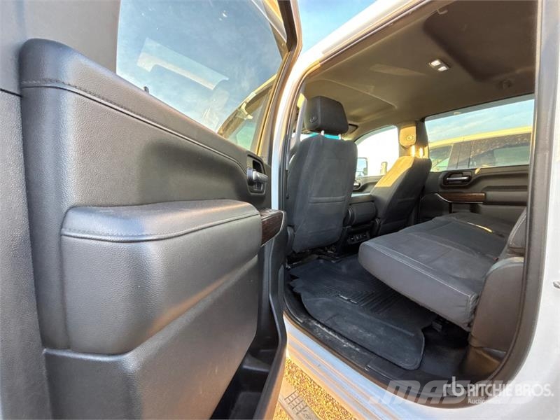 GMC Sierra 2500HD Otros