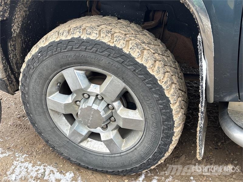 GMC Sierra 2500HD Egyéb