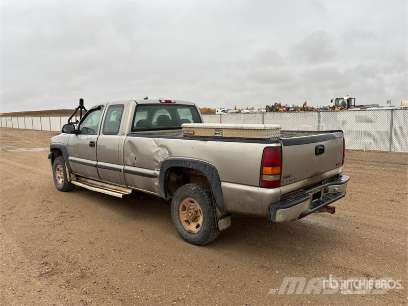 GMC Sierra 2500HD Andere Transporter