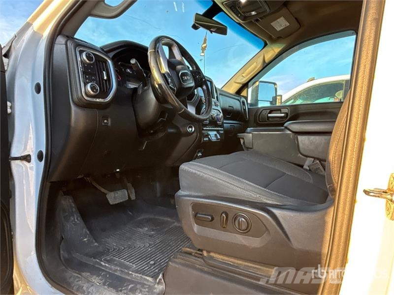 GMC Sierra 2500HD Otros