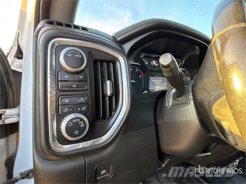 GMC Sierra 2500HD Otros