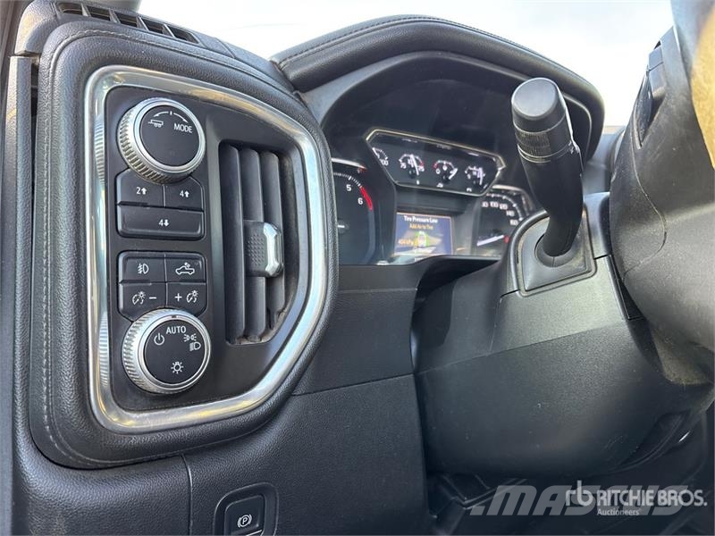 GMC Sierra 2500HD Otros