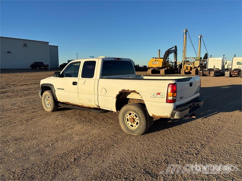 GMC Sierra 2500HD Outros