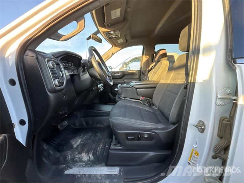 GMC Sierra 2500HD Otros