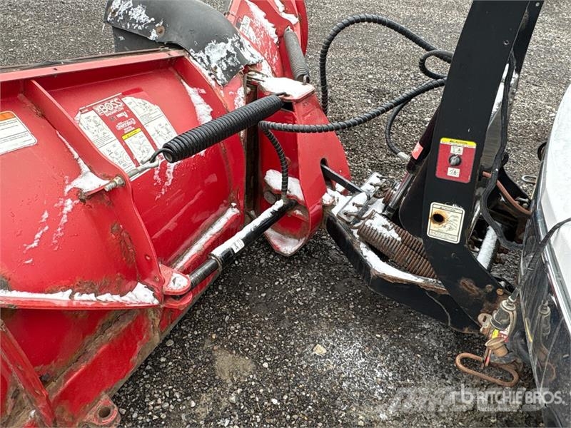 GMC Sierra 2500HD 4x4 Snow Plow Truck Közúti karbantartó haszongépek