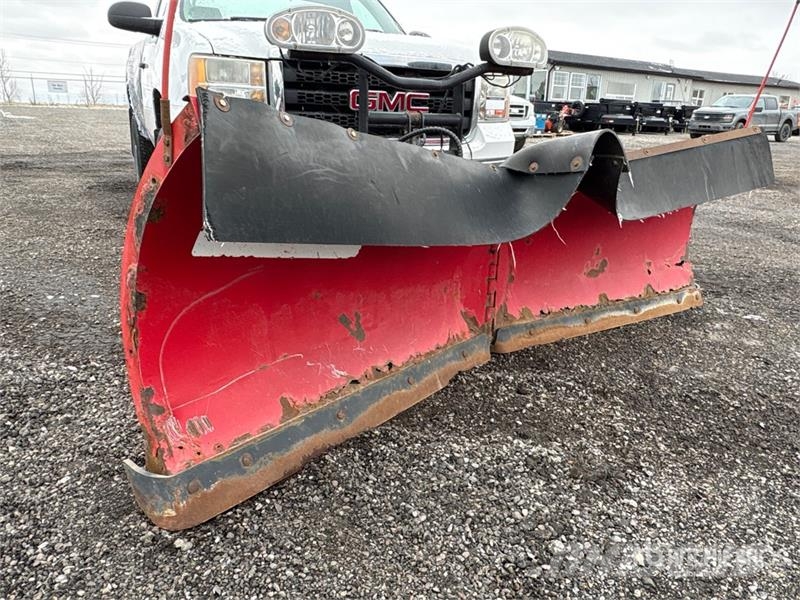 GMC Sierra 2500HD 4x4 Snow Plow Truck Közúti karbantartó haszongépek