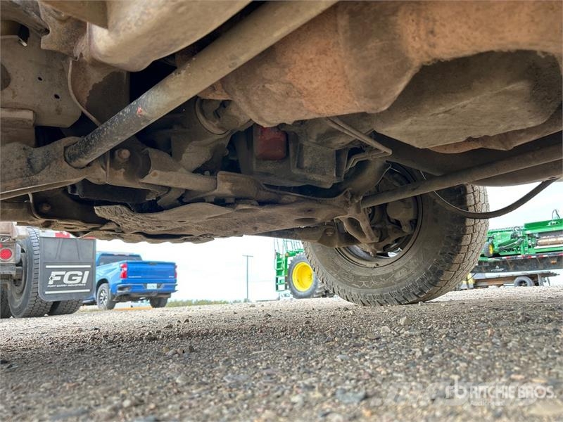 GMC Sierra 3500 Bestelwagens met open laadbak