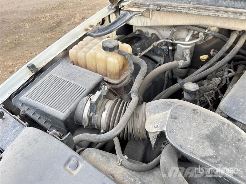 GMC Sierra 3500 4x2 Dump Truck (Inoperable) Billenő teherautók