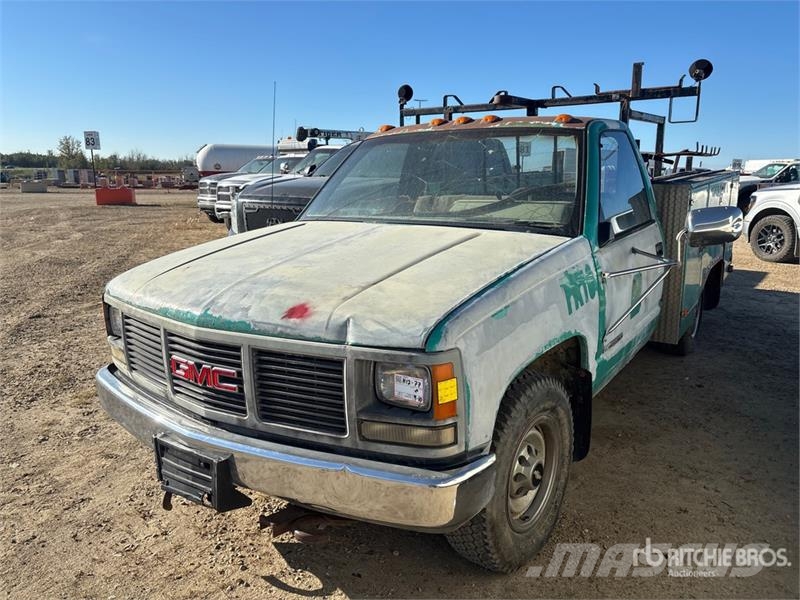 GMC Sierra 3500 SL 4x2 Utility Truck (Inoperable) Pick up/Platou