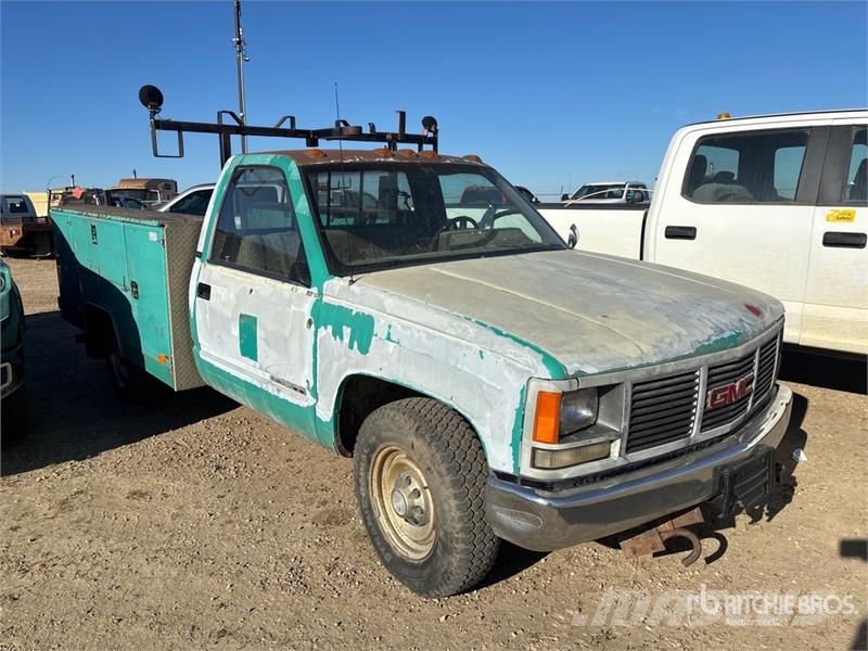 GMC Sierra 3500 SL 4x2 Utility Truck (Inoperable) Pick up/Platou
