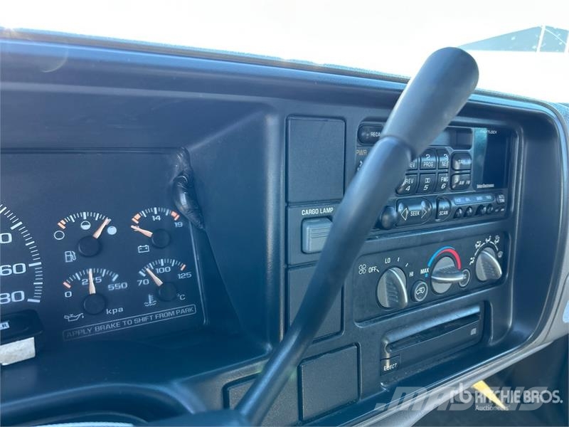 GMC Sierra 3500 SLE 4x4 Crew Cab Pickup Other
