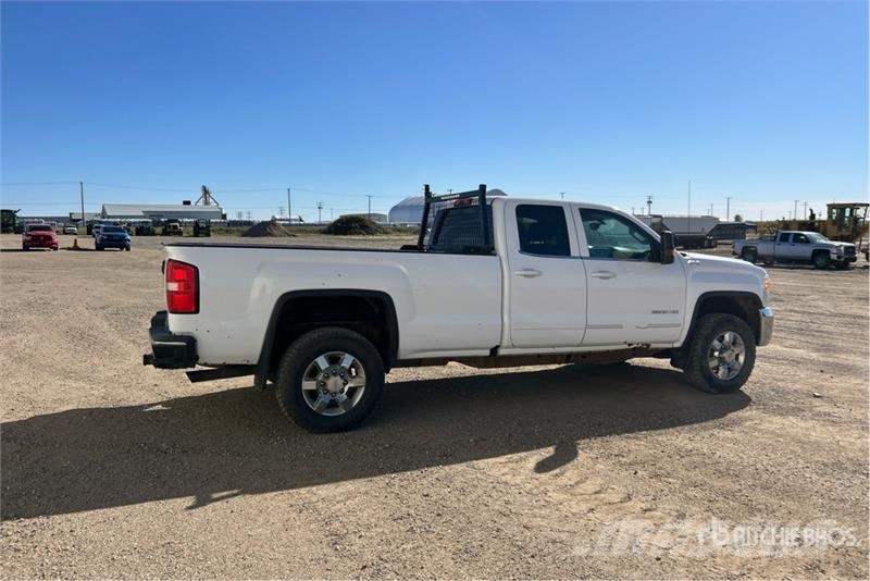 GMC Sierra 3500 SLE 4x4 Extended Cab Pickup Other