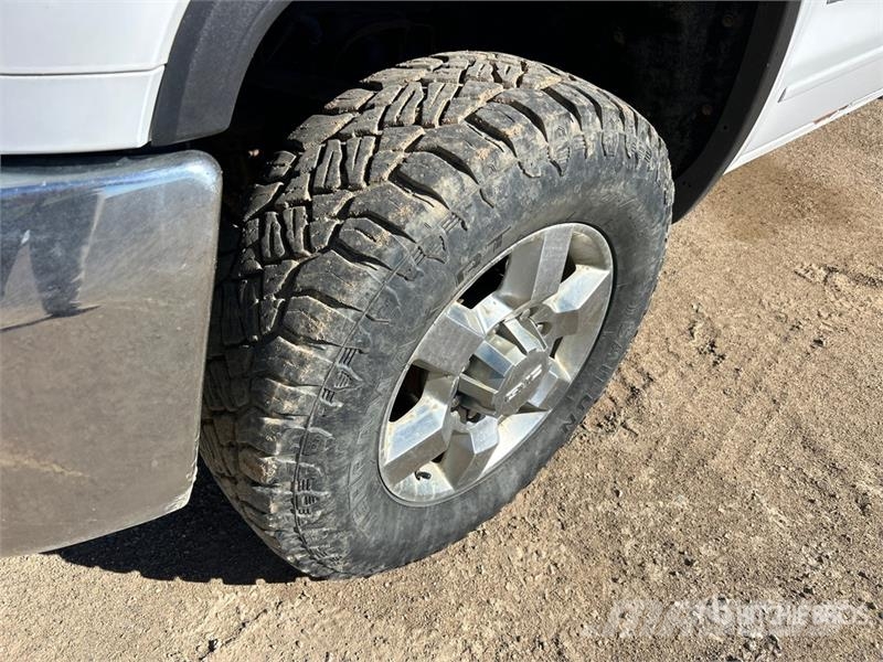 GMC Sierra 3500 SLE 4x4 Extended Cab Pickup Other