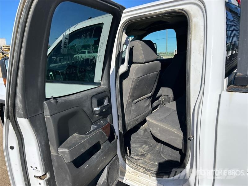 GMC Sierra 3500 SLE 4x4 Extended Cab Pickup Other