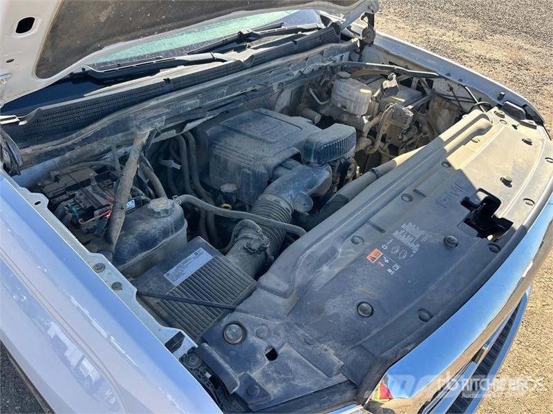 GMC Sierra 3500 SLE 4x4 Extended Cab Pickup Other