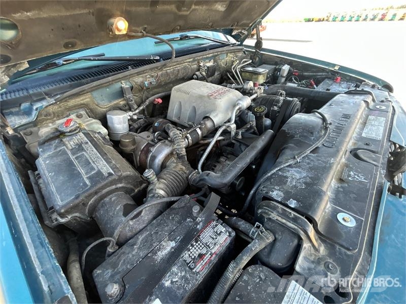 GMC Sierra 3500 SLE 4x4 Crew Cab Pickup Other