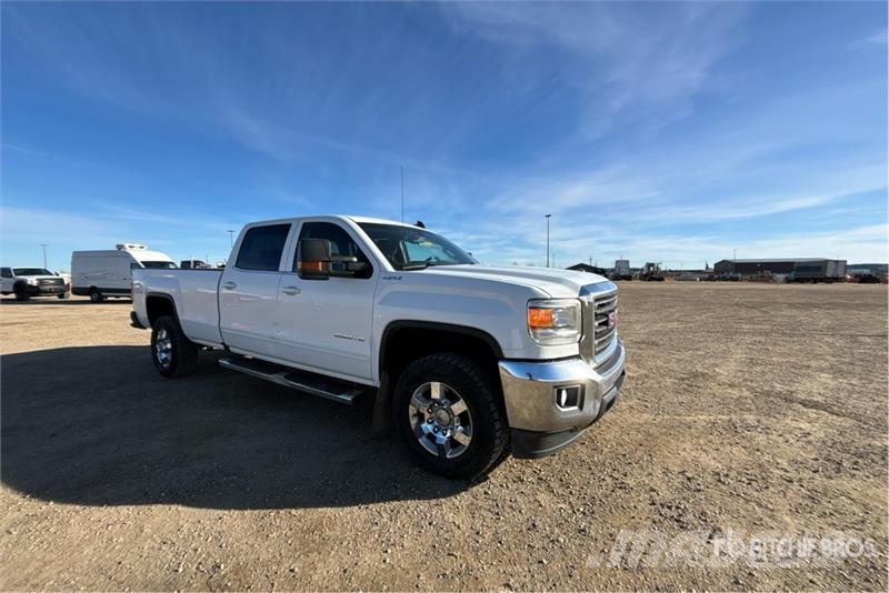 GMC Sierra 3500HD أخرى