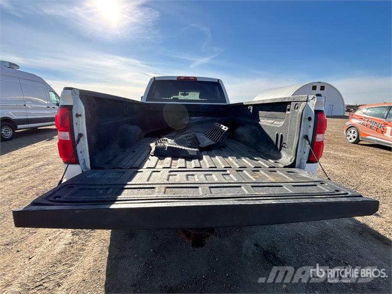 GMC Sierra 3500HD أخرى