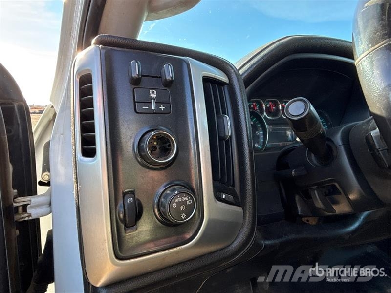 GMC Sierra 3500HD أخرى