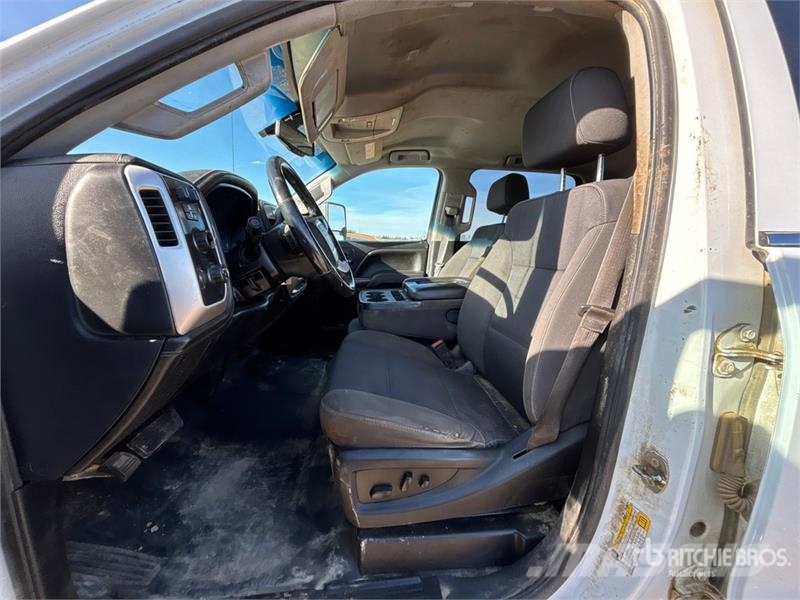 GMC Sierra 3500HD أخرى
