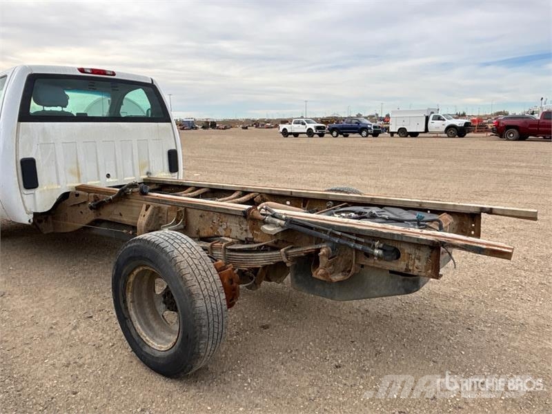 GMC Sierra 3500HD 4x2 Cab and Chassis Kabine i unutrašnjost