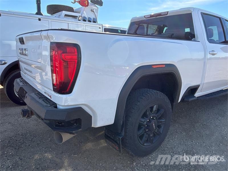 GMC Sierra 3500HD AT4 4x4 Crew Cab Pickup Other