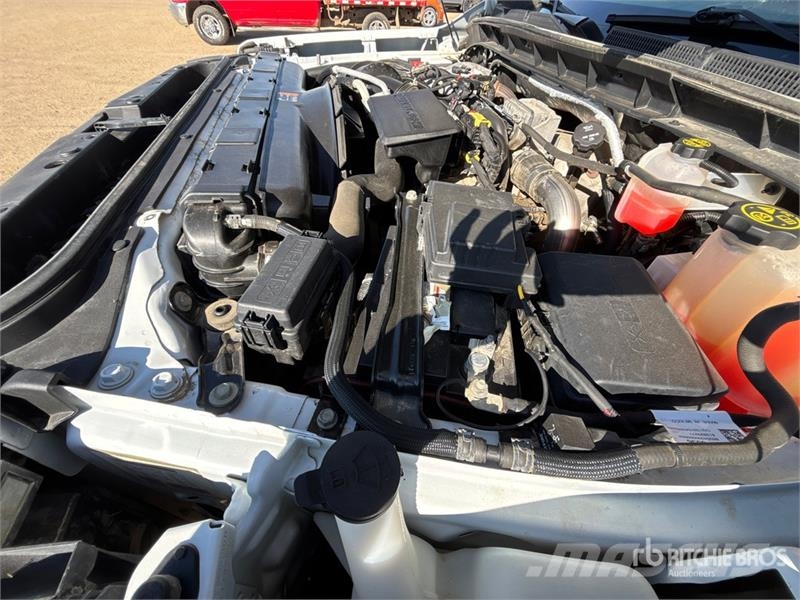 GMC Sierra 3500HD AT4 4x4 Crew Cab Pickup Other