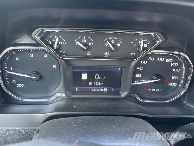 GMC Sierra 3500HD AT4 4x4 Crew Cab Pickup Other
