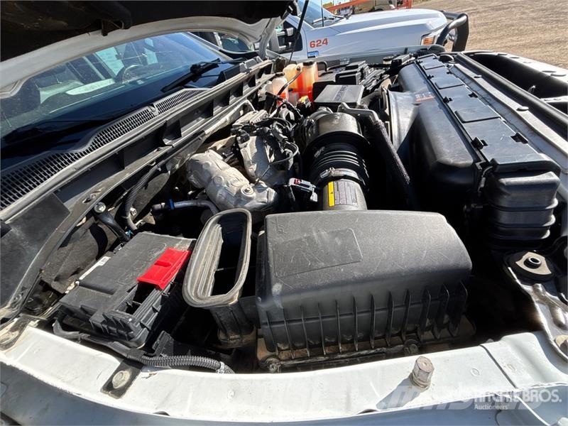 GMC Sierra 3500HD AT4 4x4 Crew Cab Pickup Other
