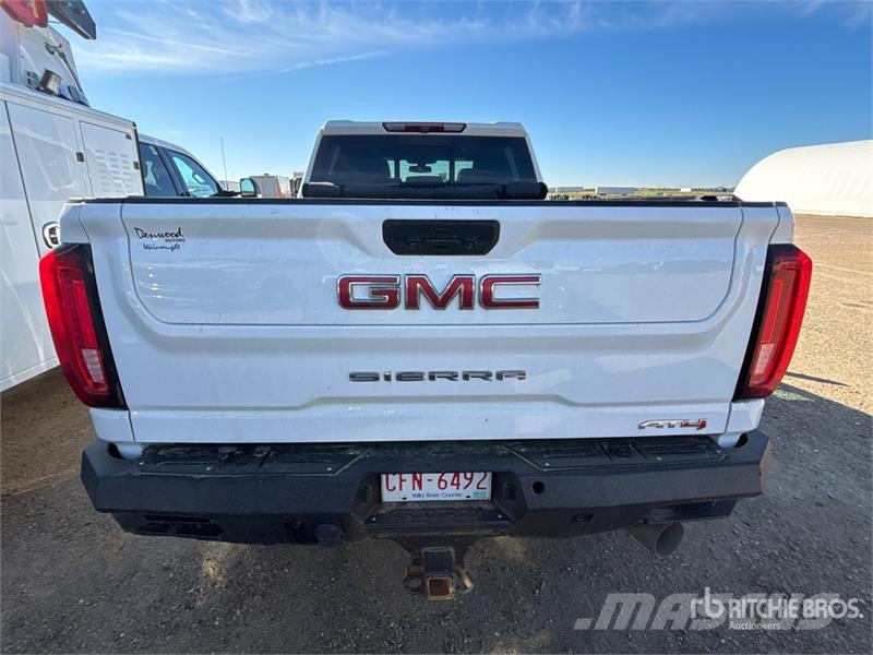 GMC Sierra 3500HD AT4 4x4 Crew Cab Pickup Other