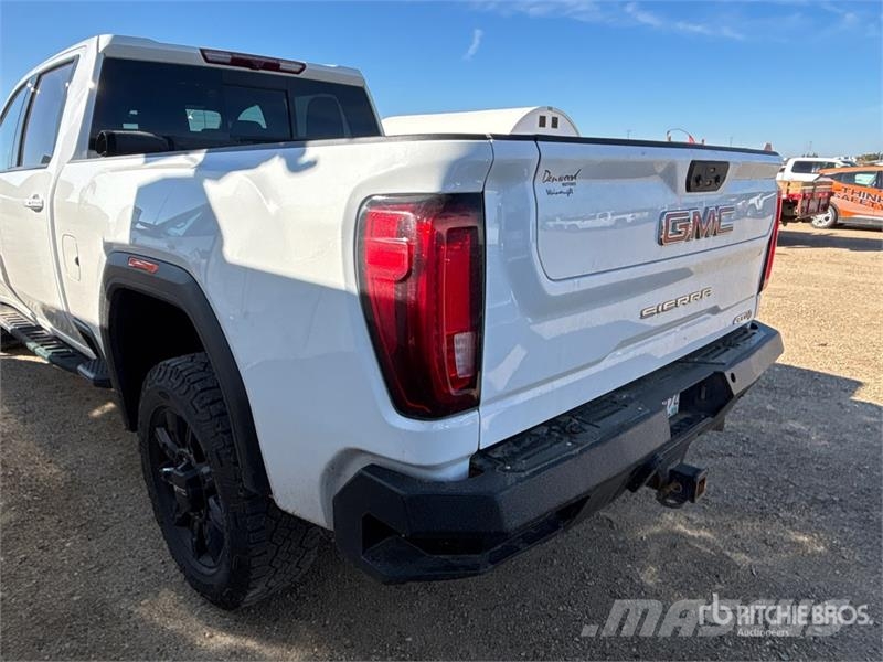 GMC Sierra 3500HD AT4 4x4 Crew Cab Pickup Other