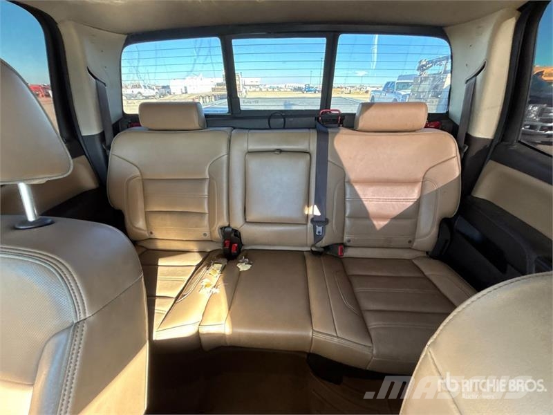 GMC Sierra 3500HD Denali 4x4 Crew Cab Pickup Other