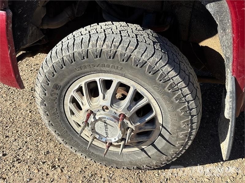 GMC Sierra 3500HD Denali 4x4 Crew Cab Pickup Other