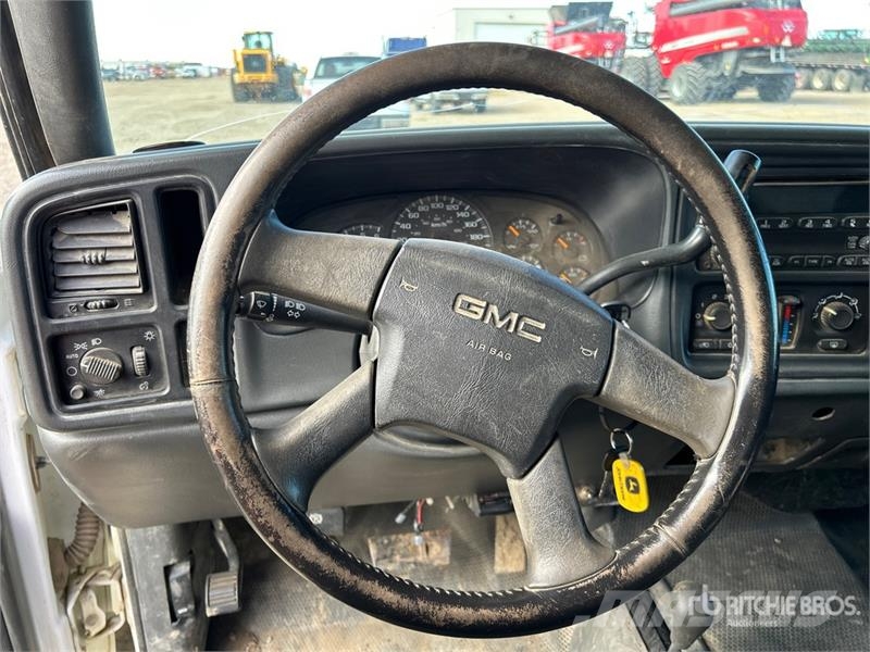 GMC Sierra 3500HD SLE 4x4 Crew Cab Pickup 其他