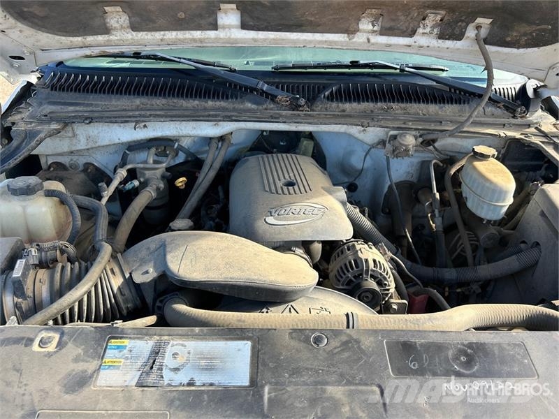 GMC Sierra 3500HD SLE 4x4 Crew Cab Pickup 其他