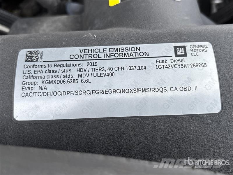 GMC Sierra 3500HD SLT 4x4 Crew Cab Pickup Anders