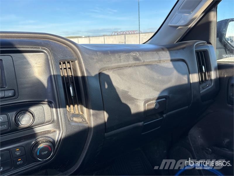GMC Sierra 4x2 Pickup Andere Transporter