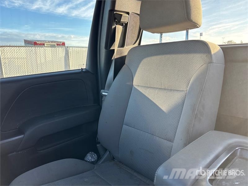 GMC Sierra 4x2 Pickup Andere Transporter