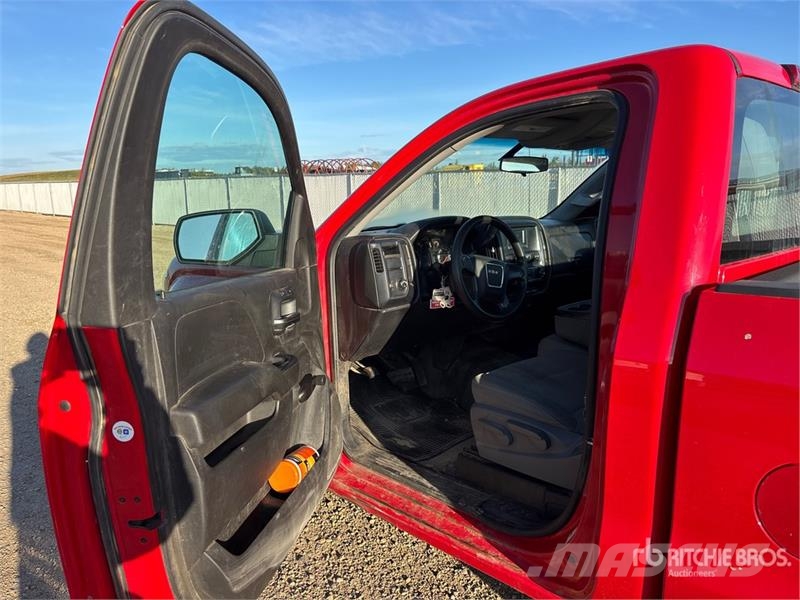 GMC Sierra 4x2 Pickup Andere Transporter