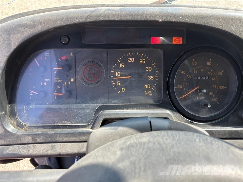 GMC T6500 4x2 Flatbed Truck 플랫베드/드롭사이드 트럭