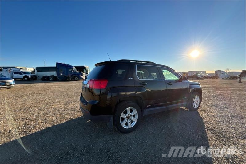 GMC Terrain AWD SUV PKWs