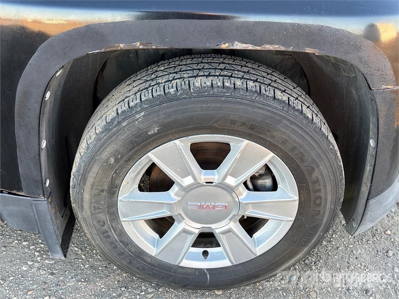 GMC Terrain AWD SUV PKWs