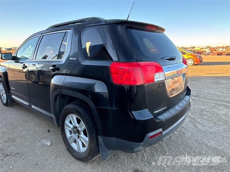 GMC Terrain AWD SUV PKWs