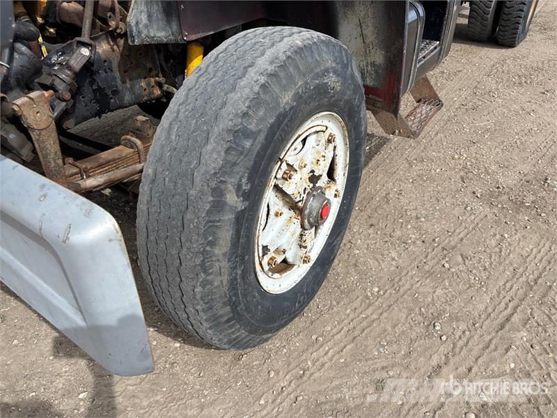 GMC Top Kick 4x2 Grain Truck 农用/粮食运输车