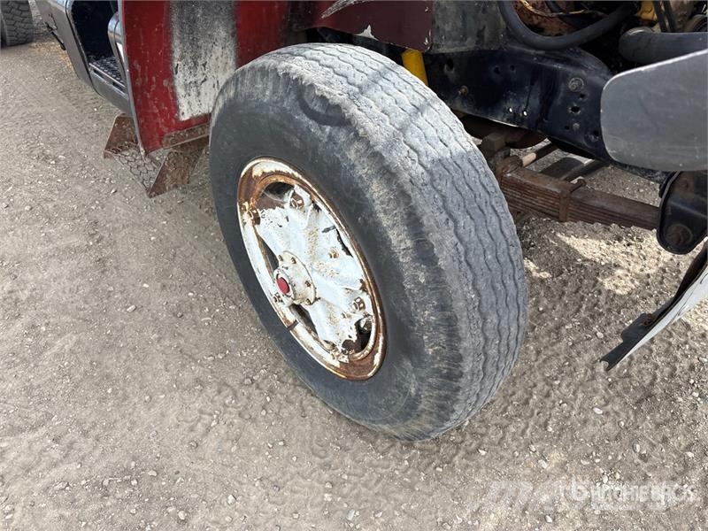 GMC Top Kick 4x2 Grain Truck 农用/粮食运输车