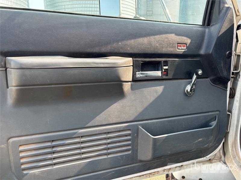 GMC Top Kick SLE 6x4 Grain Truck Caminhões agrícolas / de grãos