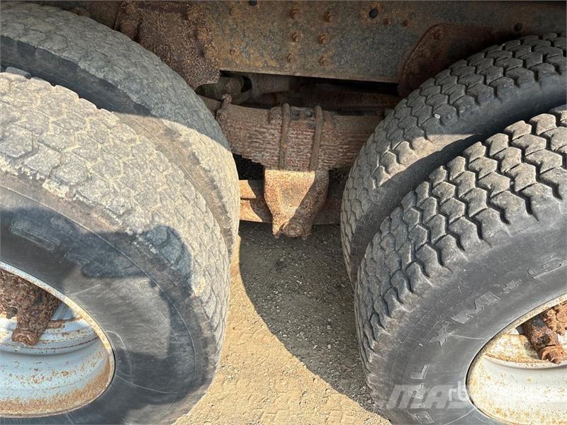 GMC Top Kick SLE 6x4 Grain Truck Caminhões agrícolas / de grãos