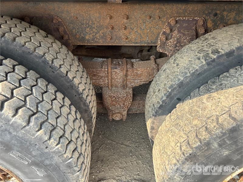 GMC Top Kick SLE 6x4 Grain Truck Caminhões agrícolas / de grãos