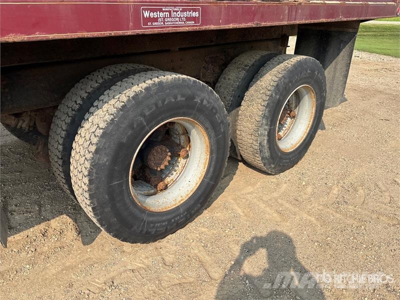 GMC Top Kick SLE 6x4 Grain Truck Caminhões agrícolas / de grãos