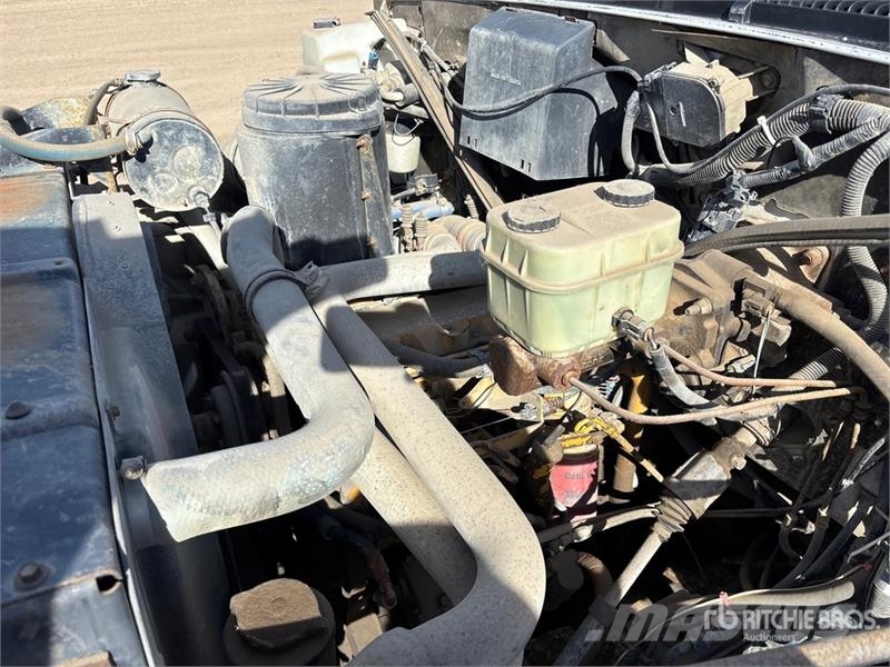 GMC TopKick 4x2 Steam Truck Andre lastbiler